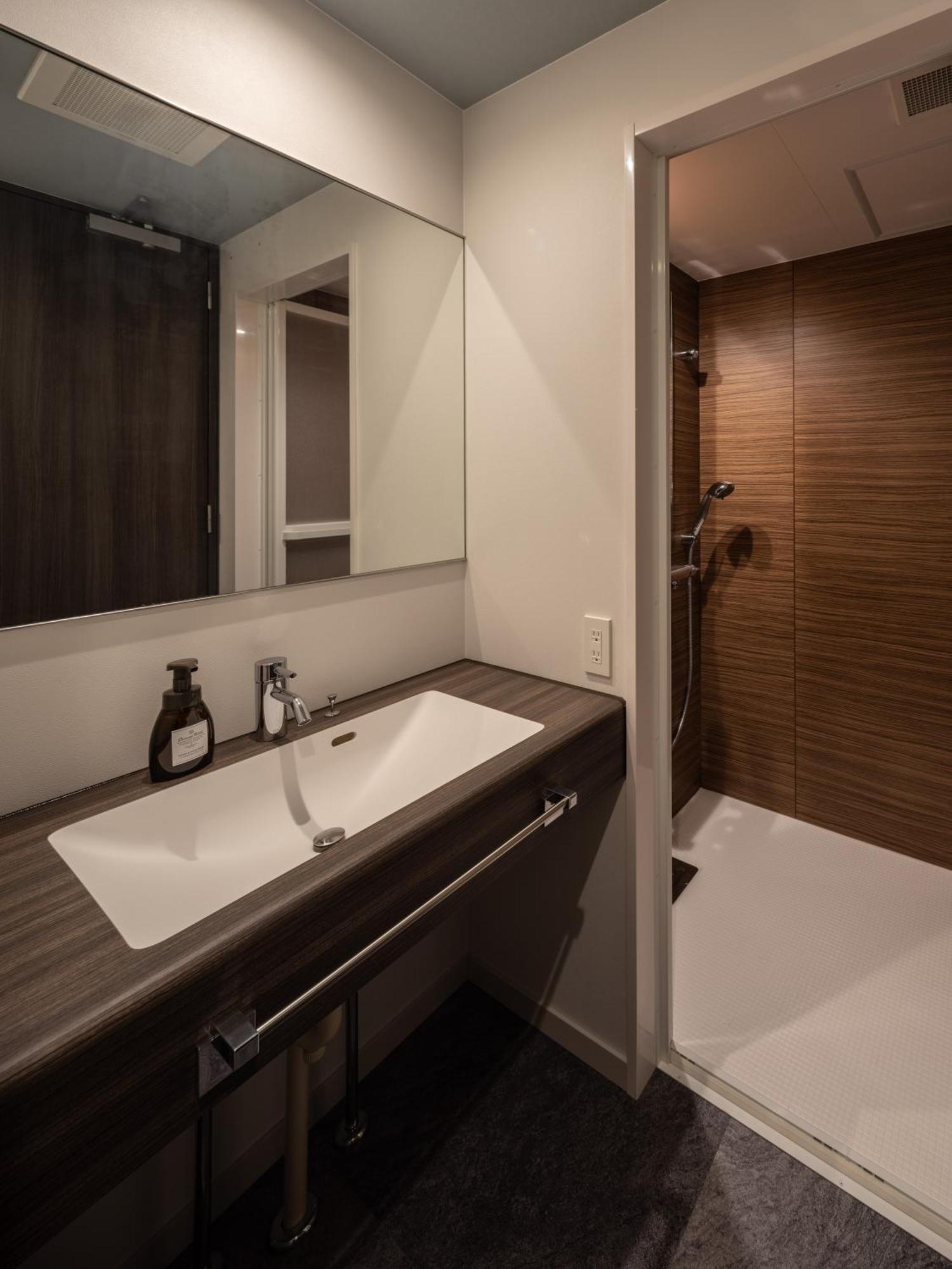 Rota105 Hotel Osaka Exterior photo